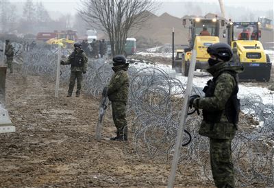 波蘭築牆阻移民 防白俄「混合戰」