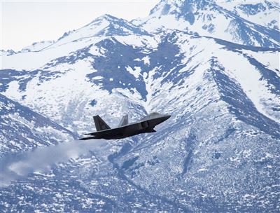 美加合作 F-22再度擊落「不明物體」