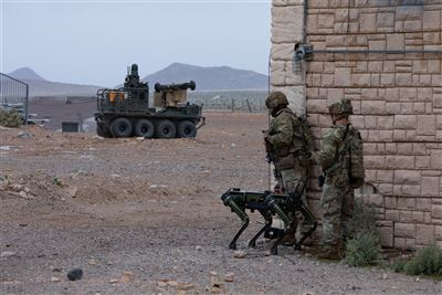 美軍「聚合計畫」實兵演訓 驗證高科技作戰效能