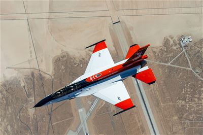 美AI戰機X-62A 完成首場纏鬥測試