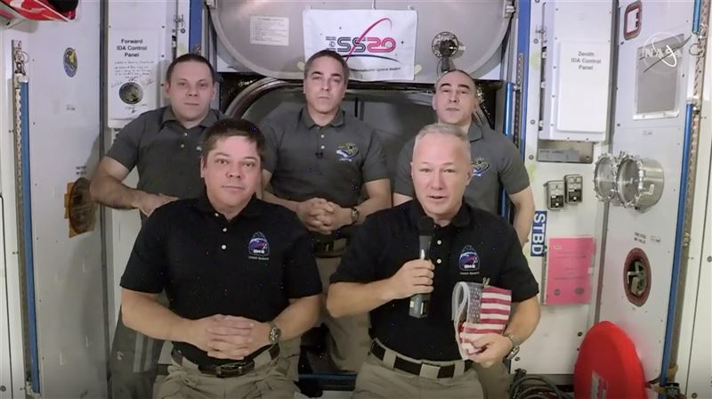 揮別ISS 載人版「飛龍號」今返抵地球2
