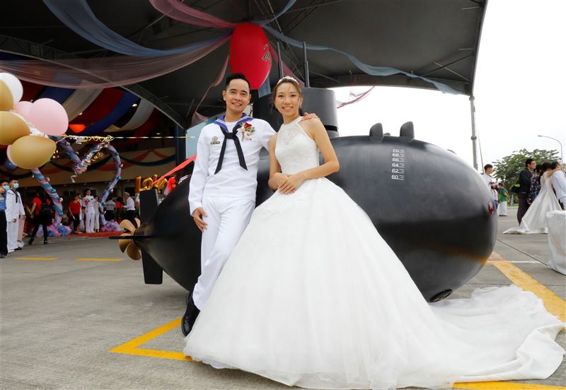 海軍聯合婚禮「HoneyHoney 琴瑟和鳴」幸福啟航 13