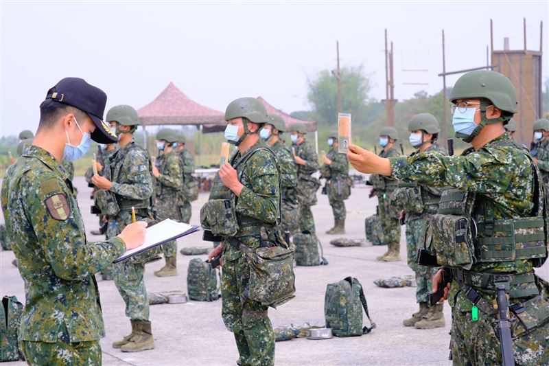 陸軍39化學兵群煙幕營基地開訓 爭取至高榮譽2