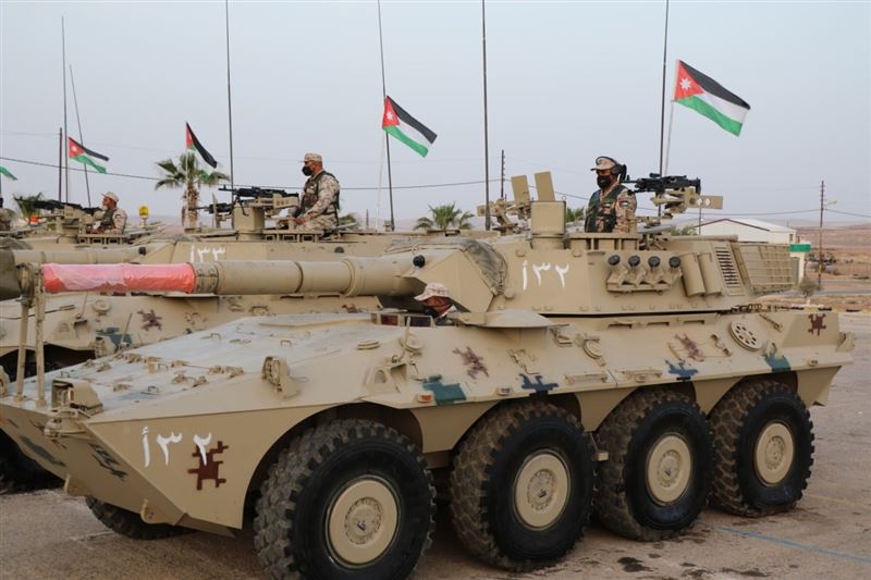 約旦陸軍「人馬座」戰砲甲車 正式服役3