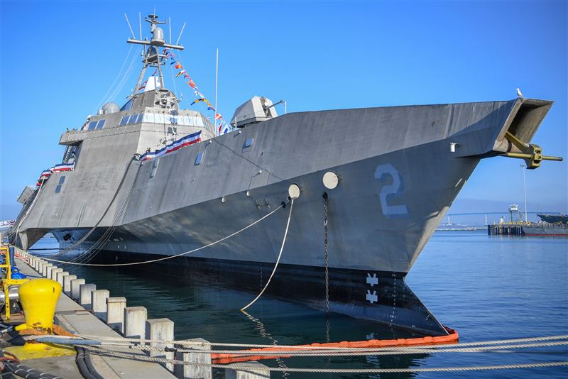 美「獨立號」近岸作戰艦 正式退役2
