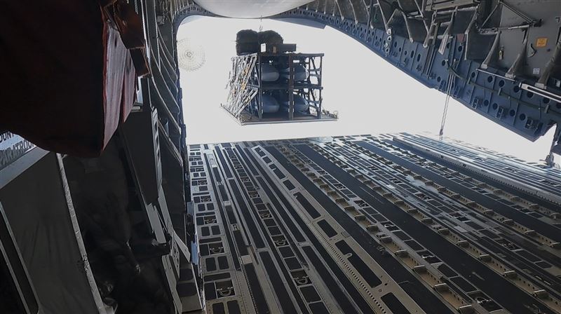 「美空軍迅龍計畫」：MC-130J成功測試投放巡弋飛彈分離載具（STV） 運輸機變身武庫機4