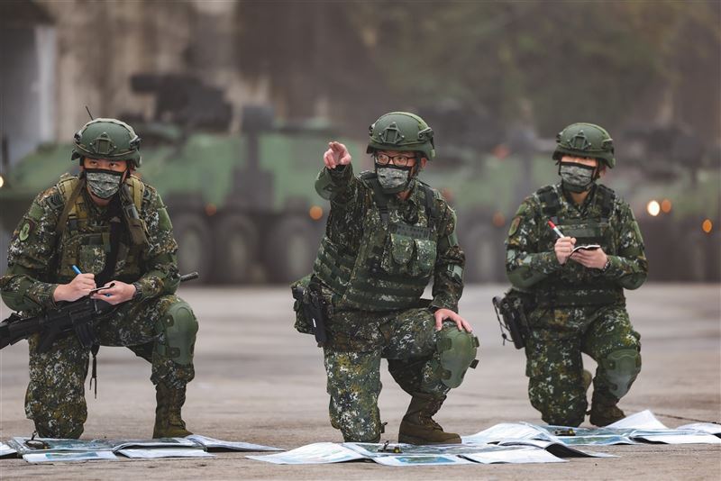 蔡總統視導陸軍機步269旅 肯定官兵戰備任務辛勞1