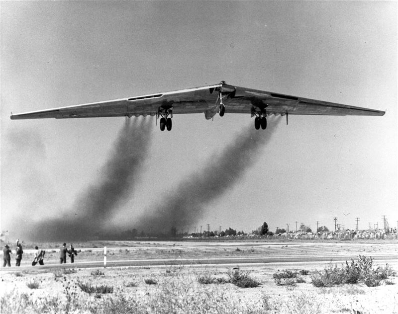 美轟炸機試飛先驅辭世 B-2衝場致敬3