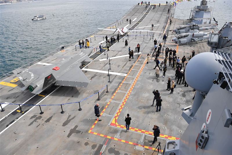 【武備巡禮】油電複合推進系統 無人機為主要戰力 土耳其安納杜魯號兩棲突擊艦2