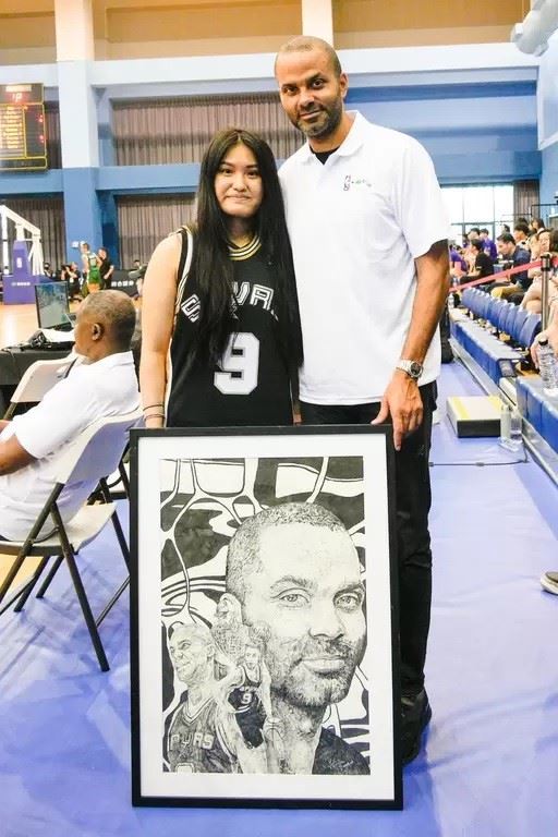 NBA球星見面會400球迷到場 球迷親畫肖像畫送帕克圓夢4